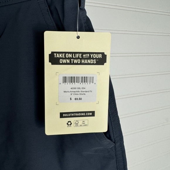 NEW Duluth Trading Co Men's Shorts Armachillo Standard Fit 9in Chino - Picture 2 of 9